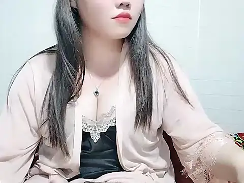 Kitty-lick online show from February 25, 2026, 2:28 pm