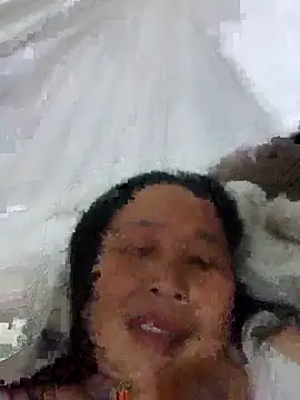 Snapshot of heesuu11 chatting on March 7, 2026, 11:10 pm heesuu11 online show from March 7, 2026, 11:10 pm