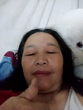 Snapshot of heesuu11 chatting on March 12, 2026, 9:52 pm heesuu11 online show from March 12, 2026, 9:52 pm