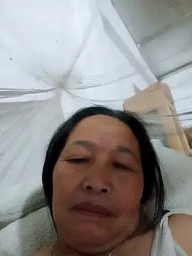 Snapshot of heesuu11 chatting on March 6, 2026, 1:22 am heesuu11 online show from March 6, 2026, 1:22 am