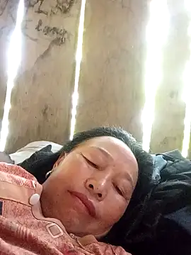 Snapshot of heesuu11 chatting on April 9, 2026, 5:31 am heesuu11 online show from April 9, 2026, 5:31 am