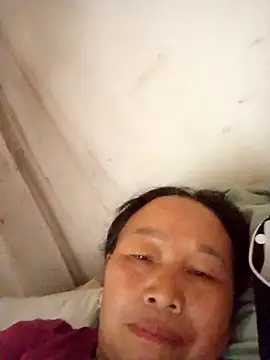 Snapshot of heesuu11 chatting on April 11, 2026, 5:48 am heesuu11 online show from April 11, 2026, 5:48 am