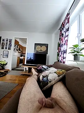 swecockforhead online show from March 26, 2026, 12:14 pm