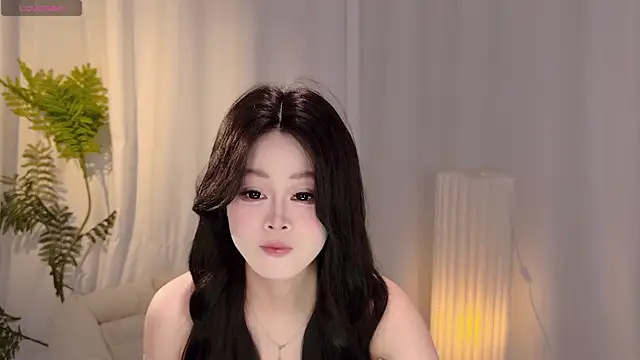 ruirui-9527 online show from February 24, 2026, 1:34 pm