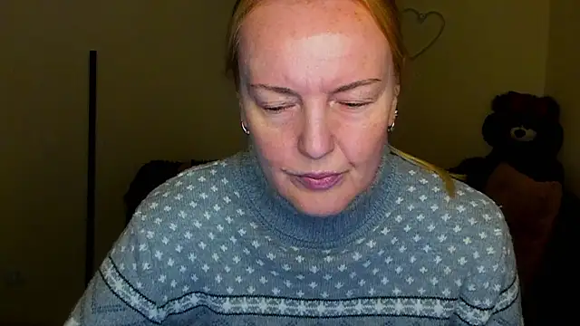 Snapshot of Bella_soulmate chatting on April 11, 2026, 5:26 am Bella soulmate online show from April 11, 2026, 5:26 am