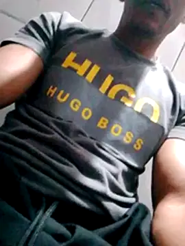 Snapshot of Rodr_go14 chatting on April 13, 2026, 12:14 am Rodr go14 online show from April 13, 2026, 12:14 am