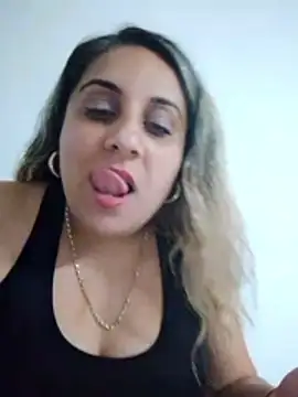 Snapshot of I_amXenox chatting on March 19, 2026, 6:08 pm I amXenox online show from March 19, 2026, 6:08 pm