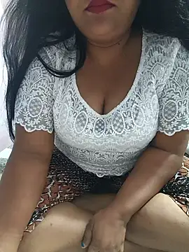 Snapshot of Moonae chatting on April 10, 2026, 1:51 pm Moonae online show from April 10, 2026, 1:51 pm