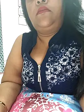 Snapshot of Moonae chatting on March 7, 2026, 3:17 pm Moonae online show from March 7, 2026, 3:17 pm