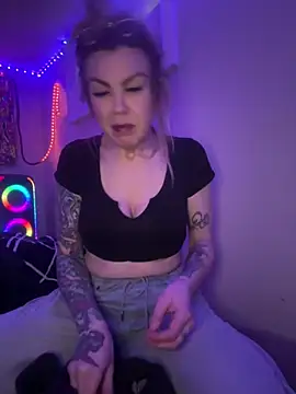 LaurenRae x online show from March 16, 2026, 10:12 pm