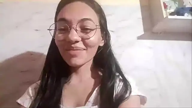 RosalbaVedovelli online show from February 26, 2026, 6:41 pm