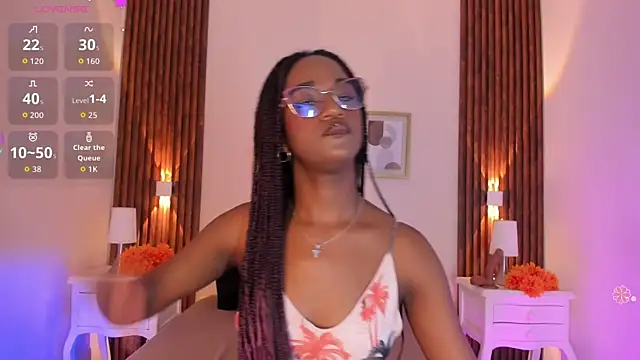 Chloebrunnie online show from July 26, 2026, 1:40 pm