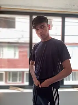 Snapshot of The_Conquer chatting on March 27, 2026, 7:04 pm The Conquer online show from March 27, 2026, 7:04 pm