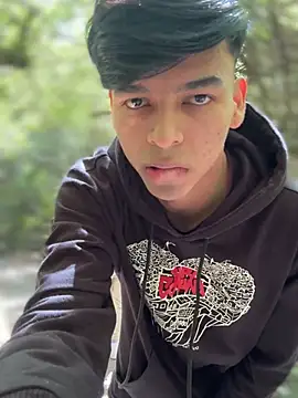 Snapshot of The_Conquer chatting on March 21, 2026, 7:18 pm The Conquer online show from March 21, 2026, 7:18 pm