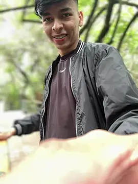 Snapshot of The_Conquer chatting on April 10, 2026, 6:37 pm The Conquer online show from April 10, 2026, 6:37 pm