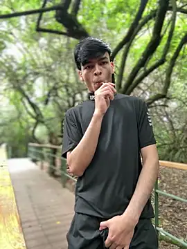 Snapshot of The_Conquer chatting on April 3, 2026, 6:25 pm The Conquer online show from April 3, 2026, 6:25 pm