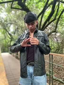 Snapshot of The_Conquer chatting on April 4, 2026, 6:36 pm The Conquer online show from April 4, 2026, 6:36 pm