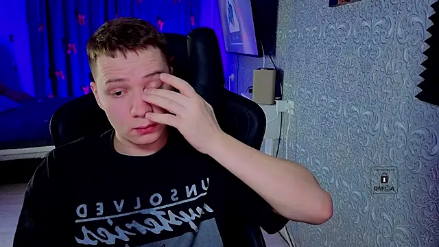 Karl Night  online show from March 11, 2026, 5:51 pm