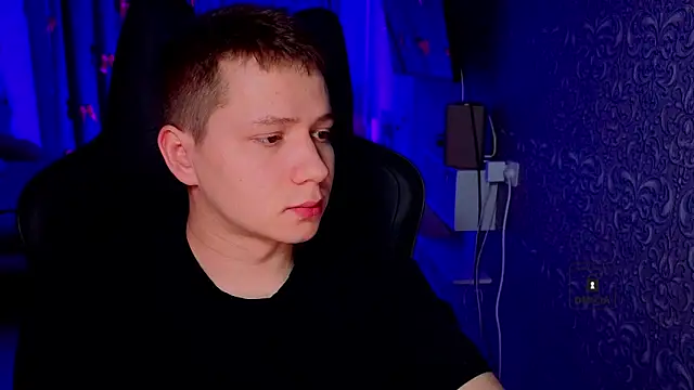 Snapshot of Karl_Night_ chatting on February 27, 2026, 6:08 pm Karl Night online show from February 27, 2026, 6:08 pm