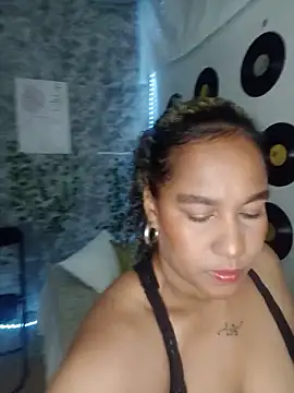 Snapshot of medusafox_ chatting on May 10, 2026, 4:49 am medusafox online show from May 10, 2026, 4:49 am