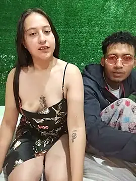 MaskedLatinaX online show from June 17, 2026, 3:33 pm