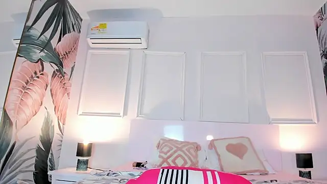 Snapshot of JeiLovee chatting on March 24, 2026, 11:32 am JeiLovee online show from March 24, 2026, 11:32 am