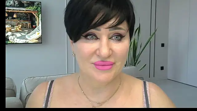 Snapshot of Kleotempt chatting on May 3, 2026, 3:26 pm Kleotempt online show from May 3, 2026, 3:26 pm