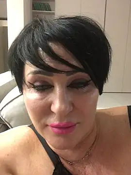 Kleotempt online show from February 24, 2026, 8:21 pm