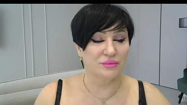 Snapshot of Kleotempt chatting on April 20, 2026, 12:41 pm Kleotempt online show from April 20, 2026, 12:41 pm