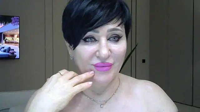 Snapshot of Kleotempt chatting on May 9, 2026, 10:57 pm Kleotempt online show from May 9, 2026, 10:57 pm