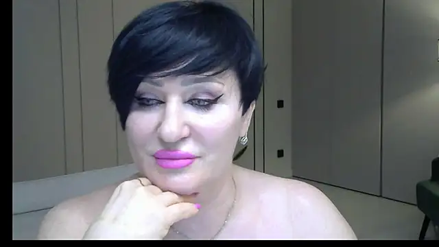 Snapshot of Kleotempt chatting on April 25, 2026, 7:11 pm Kleotempt online show from April 25, 2026, 7:11 pm