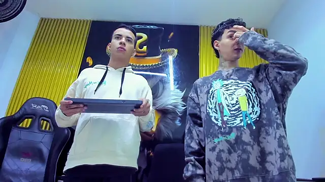 angel boy xxx online show from March 2, 2026, 1:40 pm