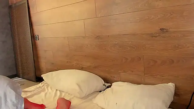 AmmyLuu online show from April 14, 2026, 11:26 am