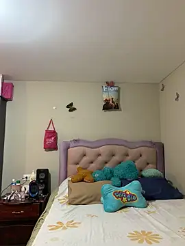 RubiaMorena online show from March 15, 2026, 3:35 am