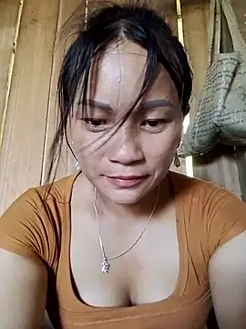 mami-rubi online show from May 26, 2026, 8:34 am