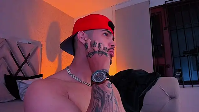 Vincentblack online show from July 21, 2026, 8:26 am