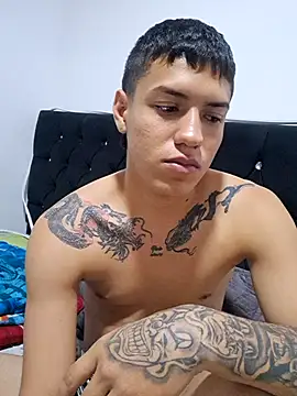 Pardokevin online show from August 4, 2026, 3:33 am
