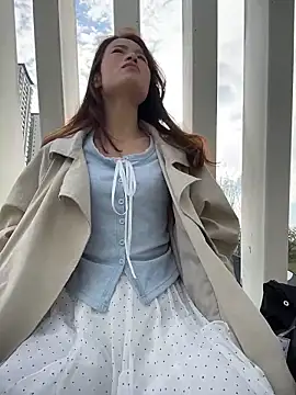 Snapshot of Mia-lp chatting on April 11, 2026, 1:13 am Mia-lp online show from April 11, 2026, 1:13 am