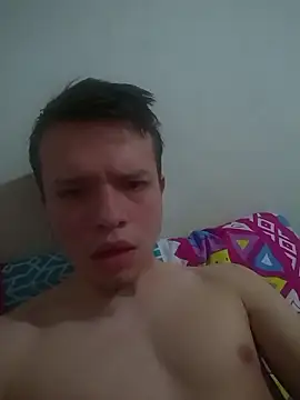 Snapshot of papiVIPx chatting on February 24, 2026, 3:57 pm papiVIPx online show from February 24, 2026, 3:57 pm