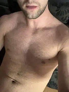 Snapshot of szok123 chatting on February 25, 2026, 12:11 am szok123 online show from February 25, 2026, 12:11 am