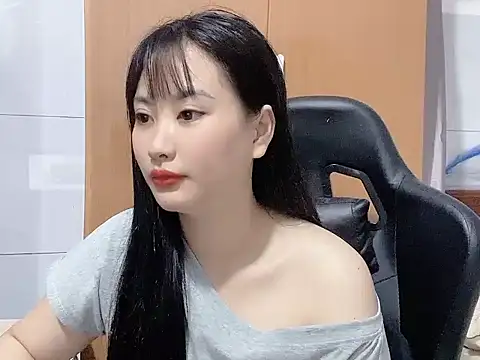 Snapshot of Sunny2868 chatting on March 3, 2026, 3:46 am Sunny2868 online show from March 3, 2026, 3:46 am