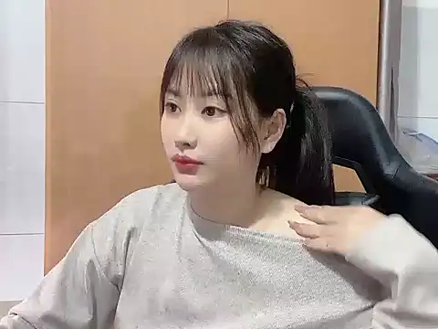 Snapshot of Sunny2868 chatting on March 13, 2026, 6:07 am Sunny2868 online show from March 13, 2026, 6:07 am