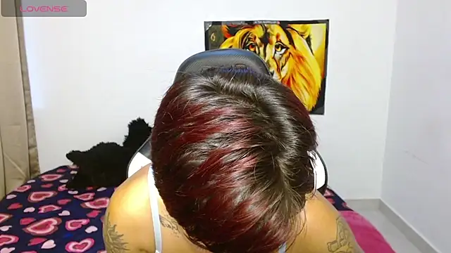 Snapshot of Divinejewel69 chatting on March 17, 2026, 12:30 pm Divinejewel69 online show from March 17, 2026, 12:30 pm