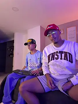 Snapshot of bruno_west chatting on March 21, 2026, 7:42 am bruno west online show from March 21, 2026, 7:42 am