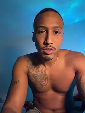 Snapshot of bruno_west chatting on March 6, 2026, 12:05 am bruno west online show from March 6, 2026, 12:05 am