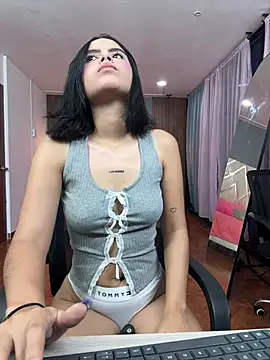 kitty rousse01 online show from May 20, 2026, 4:53 am