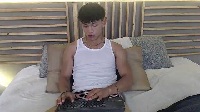 Snapshot of clark_ken01 chatting on March 2, 2026, 8:49 pm clark ken01 online show from March 2, 2026, 8:49 pm