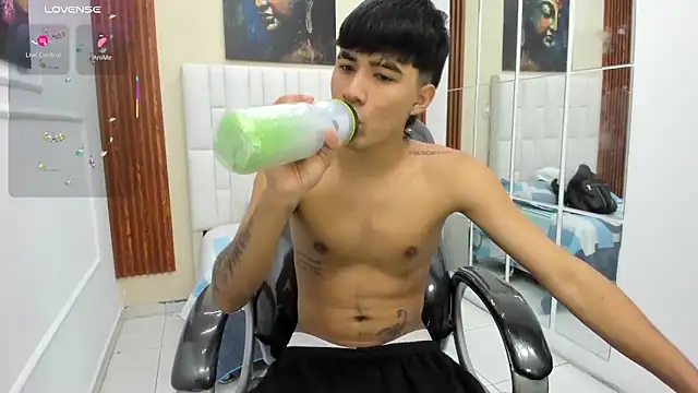 Thiago collinss online show from June 20, 2026, 10:04 pm
