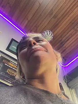 Sara 92 online show from July 24, 2026, 8:05 pm
