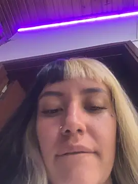 Sara 92 online show from July 10, 2026, 6:30 pm